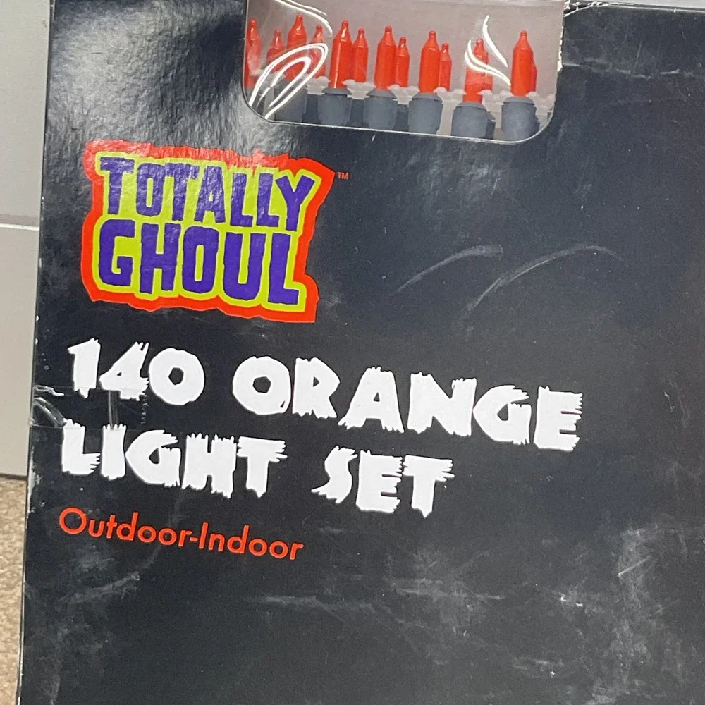Totally Ghoul 140 Orange Light Set Halloween Indoor Outdoor 42.5ft Kmart Vintage